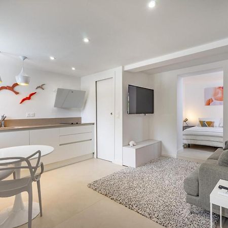 Giovannina N2 Cassis Exterior photo