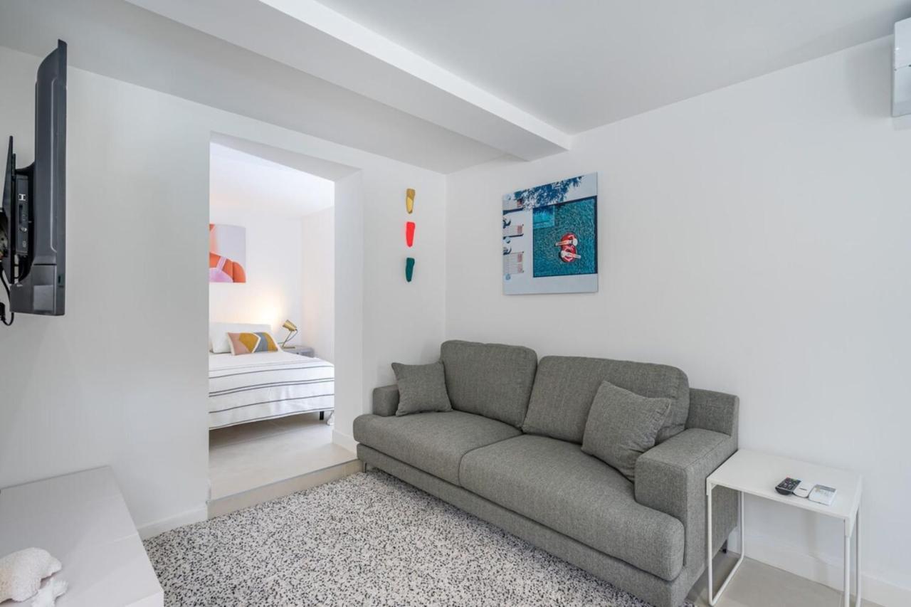 Giovannina N2 Cassis Exterior photo